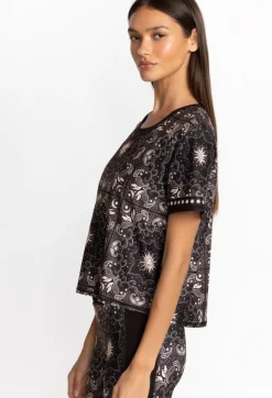 Johnny Was Bee Active Short Sleeve Step Hem Tee Runa