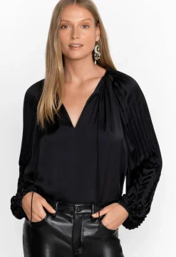 New Johnny Was Gemma Pleated Blouse Black