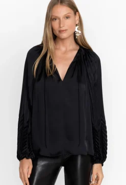 New Johnny Was Gemma Pleated Blouse Black