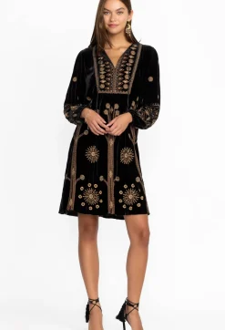 Hot Johnny Was Heidi Velvet Yoke Dress Black