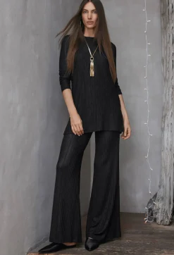 Hot Johnny Was Jenna Metallic Tunic Black