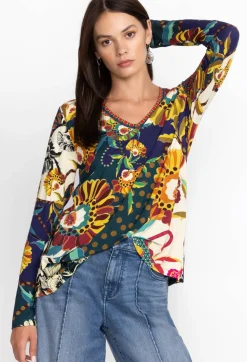Hot Johnny Was The Janie Favorite Long Sleeve V-Neck Swing Tee Kimbra