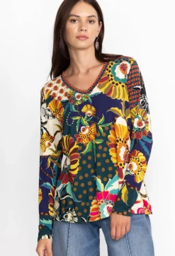 Hot Johnny Was The Janie Favorite Long Sleeve V-Neck Swing Tee Kimbra
